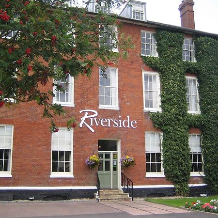 The Riverside House Hotel Mildenhall Bagian luar foto
